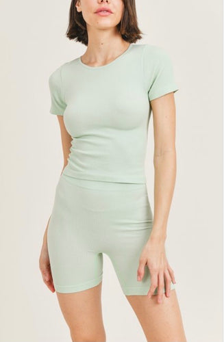Mint Essential Set - STYLE JUNKIE